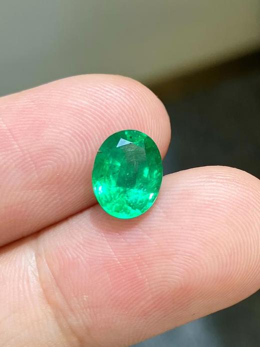 1.69ct 祖母绿裸石 商品图2