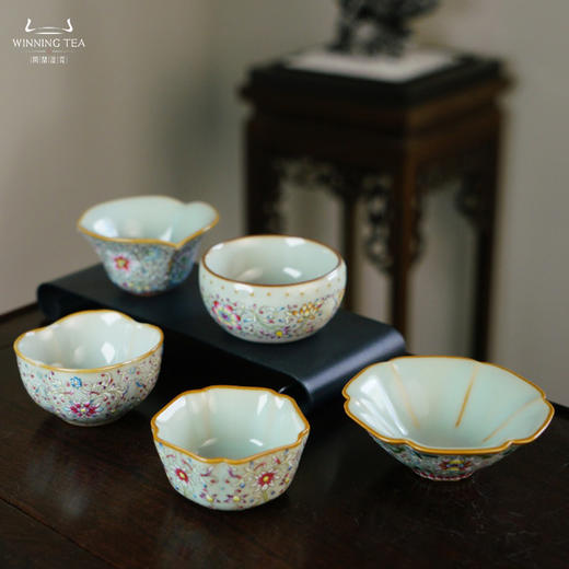 问鼎汝瓷鼎峰系列天青老款茗香杯 幽兰杯 大战鼓杯 金瓜杯 小五行杯（珐琅彩） 商品图3
