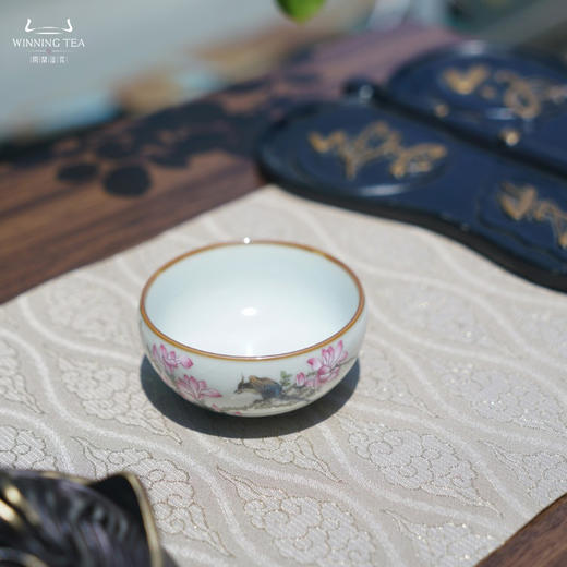 问鼎汝瓷鼎峰系列月白紫金釉老款平口杯（玉兰盛景）（缺货） 商品图1