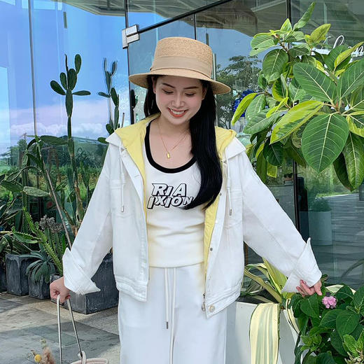 带帽假两件牛仔外套（水洗产品） 9521010035 商品图0