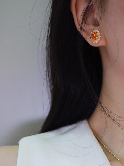 3.55ct 芬达石耳钉 商品图5