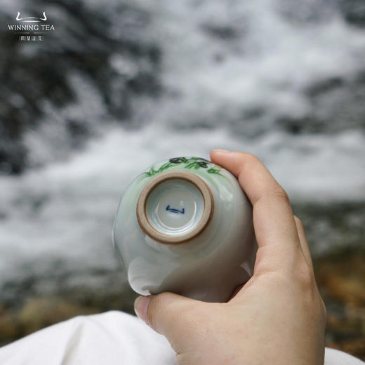问鼎汝瓷鼎峰系列天青老款菡萏杯（绿意方闲） 商品图4