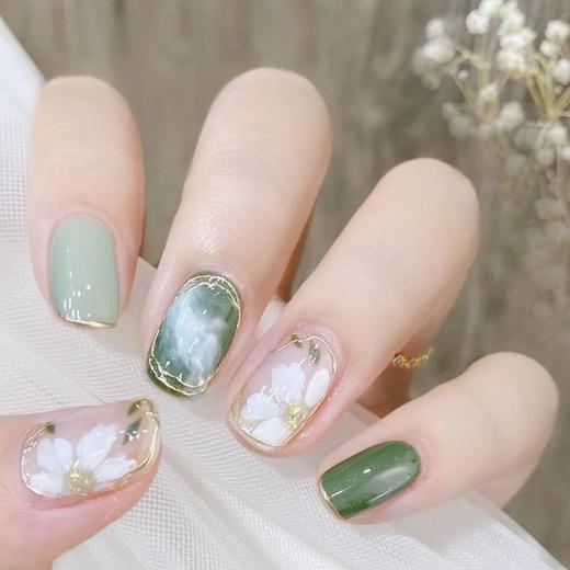 美甲显白穿戴甲假指甲贴片可拆卸夏日山茶花冬穿戴甲显白短款 商品图0