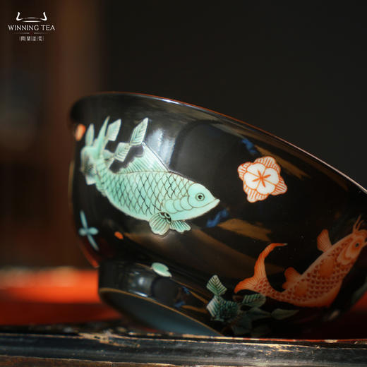 问鼎汝瓷鼎峰系列月白精工款天香杯（绘画鱼游濠水） 商品图1