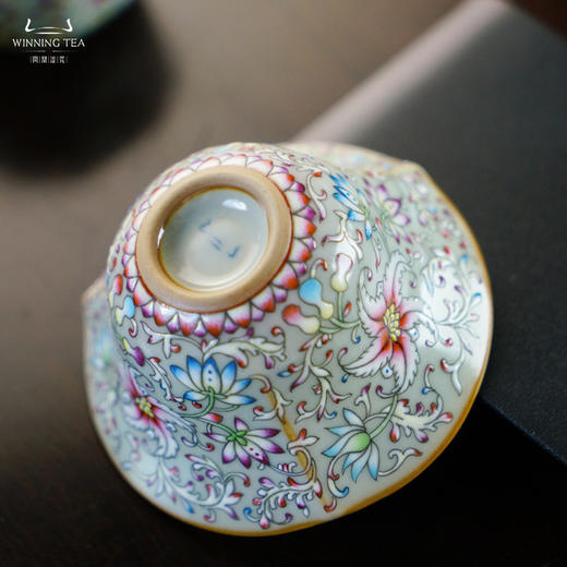 问鼎汝瓷鼎峰系列天青老款茗香杯 幽兰杯 大战鼓杯 金瓜杯 小五行杯（珐琅彩） 商品图4