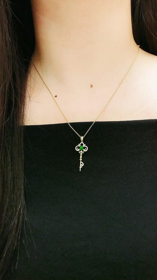 0.36ct 祖母绿吊坠 商品图4