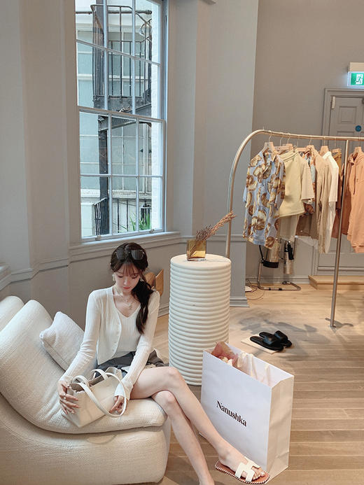 金蘑菇菇  Flirt with you舒适感 防晒爱好者/ 凉感针织两件套 商品图4