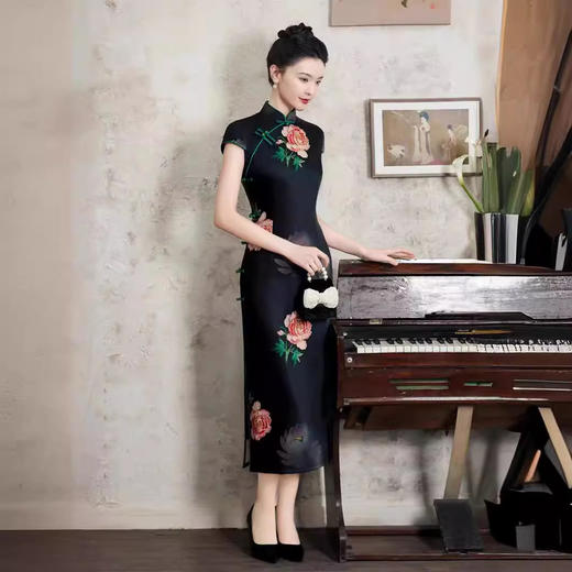 A2024新款新中式旗袍长款中国风复古改良优雅显瘦连衣裙端庄大气款 商品图3