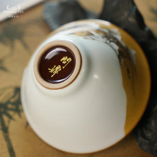 问鼎汝瓷鼎峰系列月白老款斗笠杯（绘画山水）（缺货） 商品图4
