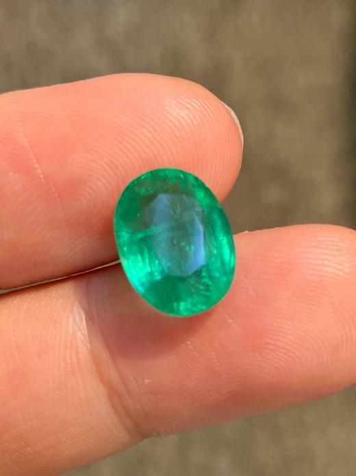 3.91ct 祖母绿裸石 商品图4