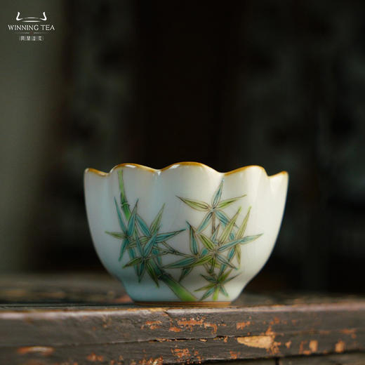 问鼎汝瓷鼎峰系列天青老款佛手杯（君影草）葵花杯（蝶舞）月白老款菡萏杯（绿玉君）菡萏杯（福运绵长）（缺货） 商品图3