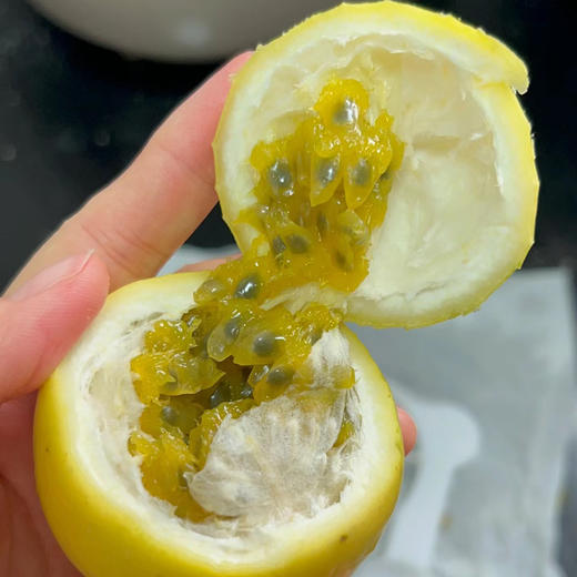 钦蜜9号黄金百香果，一款近乎纯甜的百香果，果香浓郁，酸甜可口，富含维C 商品图4