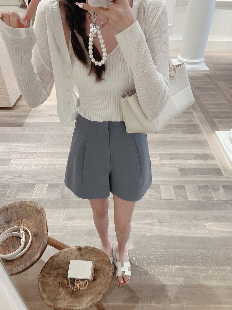 金蘑菇菇  大都会西裤 / 通勤百搭高级感高腰西装短裤