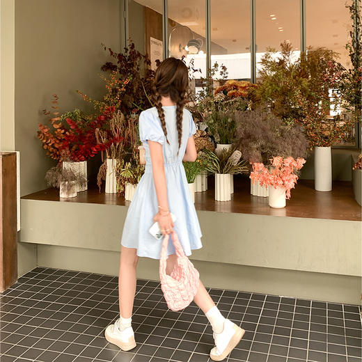 <曾小咸推荐>现货秒杀 ！微信超特价！蓝色V领短裙 日常159.99 立减90 秒杀69.99！！ 商品图4