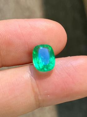 2.05ct 祖母绿裸石