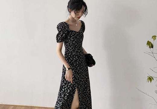 显瘦碎花连衣裙 商品图0