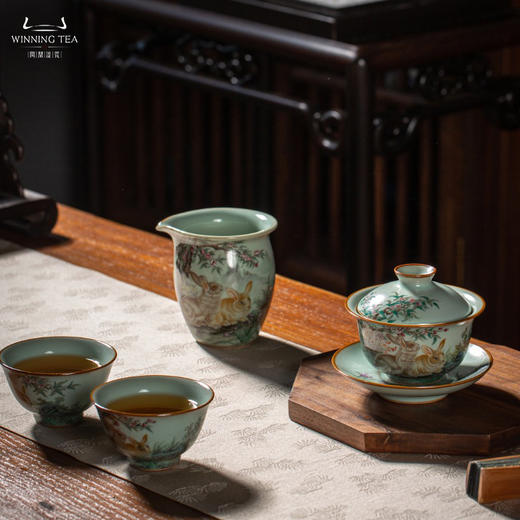 问鼎汝瓷鼎峰系列天青老款四方葵口长瓶（花晨月夕）天青老款特大茶海（花晨月夕）（缺货） 商品图2