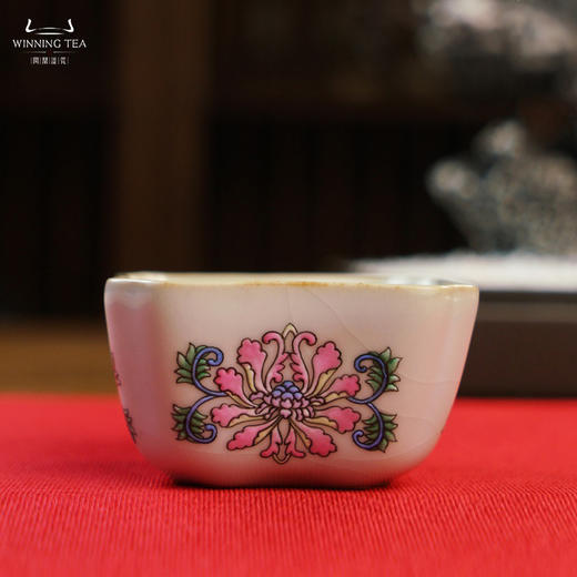 问鼎汝瓷鼎峰系列月白老款四方杯（绘画珐琅花卉） 商品图0