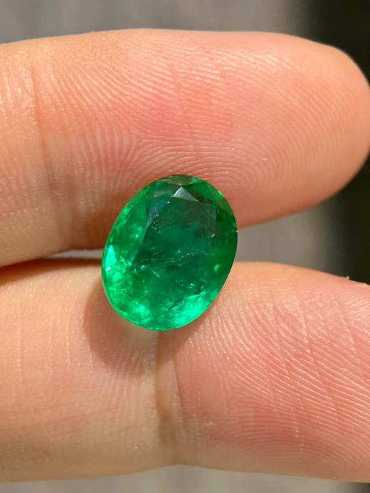 3.15ct 祖母绿裸石 商品图2