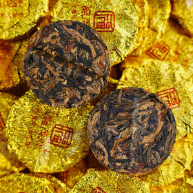 适合冬天喝的陈皮红茶小圆饼，陈皮的甘醇+红茶的醇厚，滋味浑然天成；2019年新会陈皮+2021年云南晒红 500g/罐