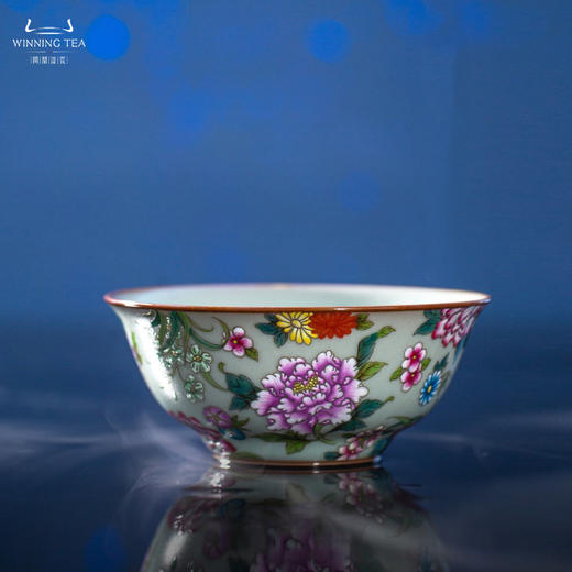 问鼎汝瓷鼎峰系列复刻款辛丑天青天香杯（绘画花开富贵） 商品图0