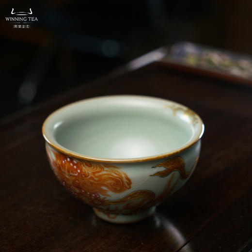 问鼎汝瓷鼎峰系列天青复刻款折口杯（狮子滚绣球） 商品图2