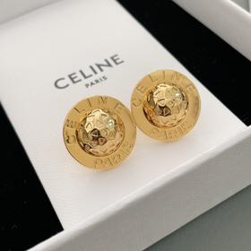 女款字母金珠耳钉C00