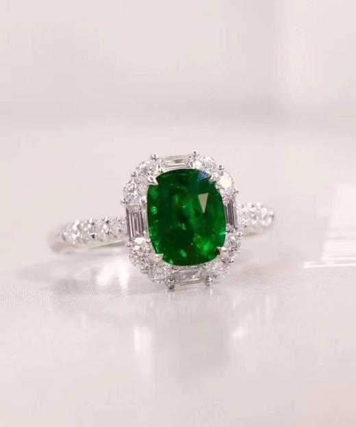 1.7ct 祖母绿戒指 商品图3