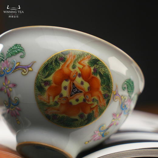 问鼎汝瓷鼎峰系列月白精工款折口杯（三兔共耳） 商品图3