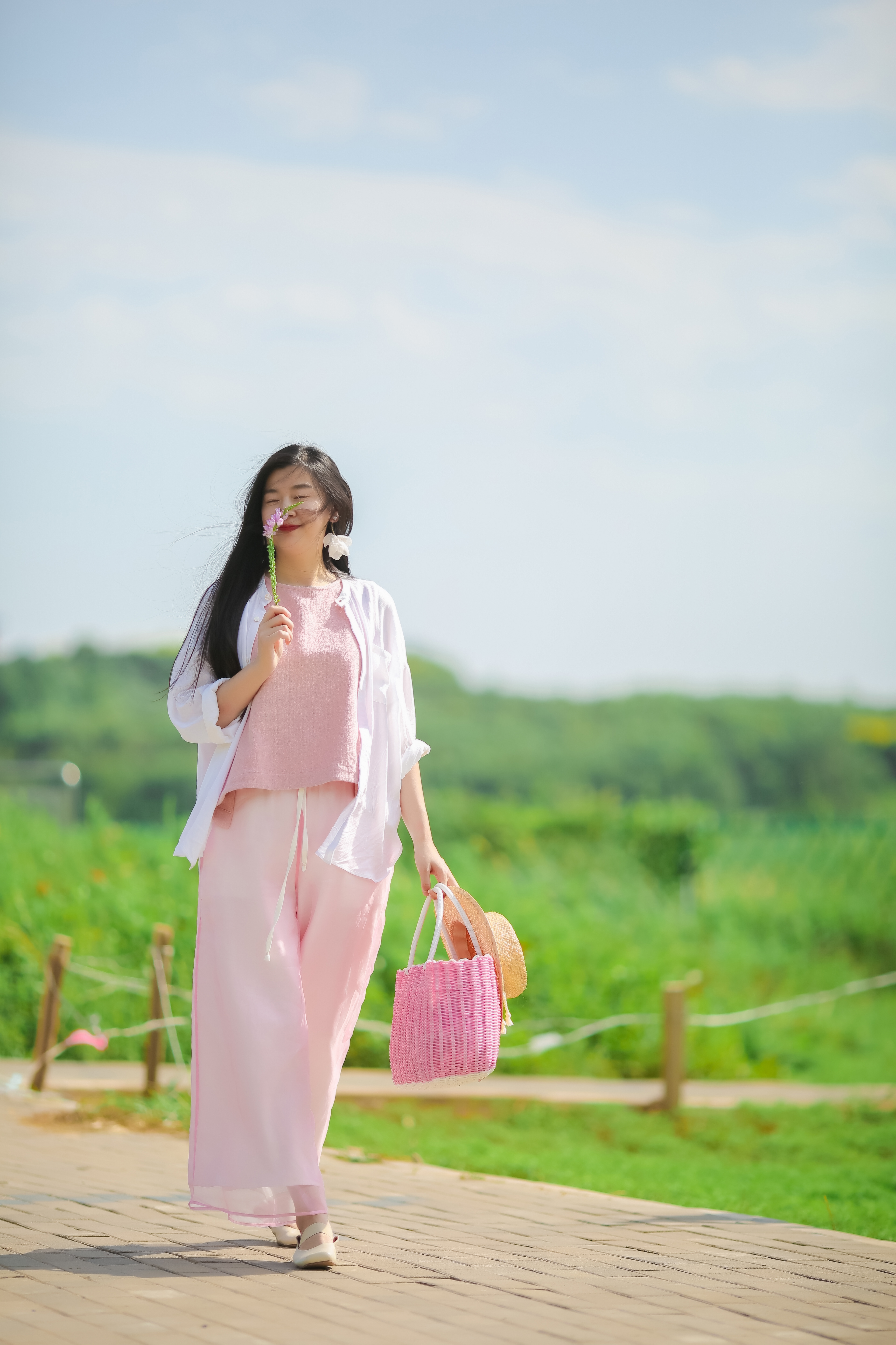 温小暖2005年— 巳巳如意，生生不息（好彩头，开门红白衬衣）