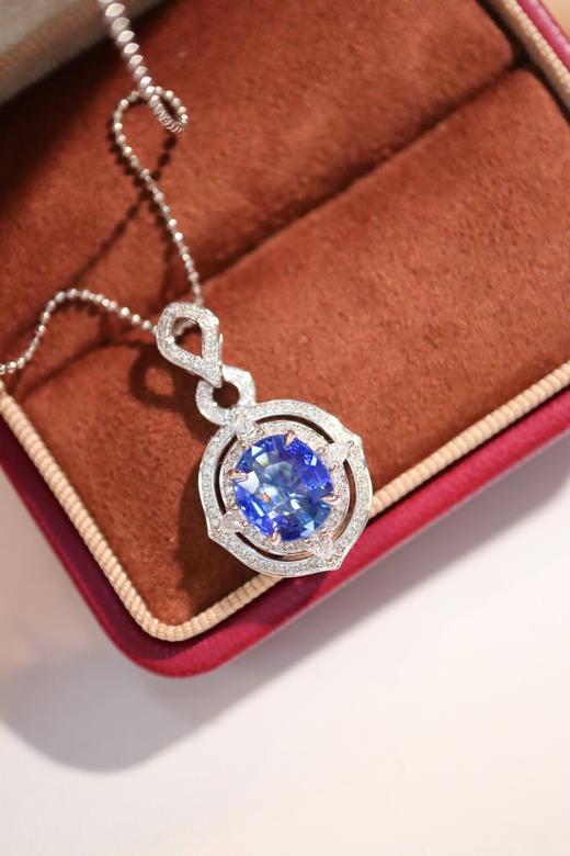 2.01ct 蓝宝石吊坠 商品图3