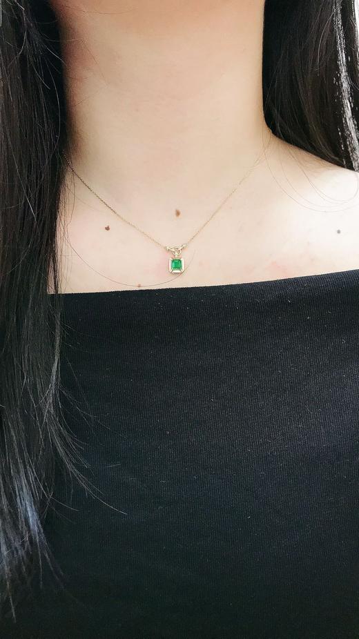 0.40ct 祖母绿吊坠 商品图4