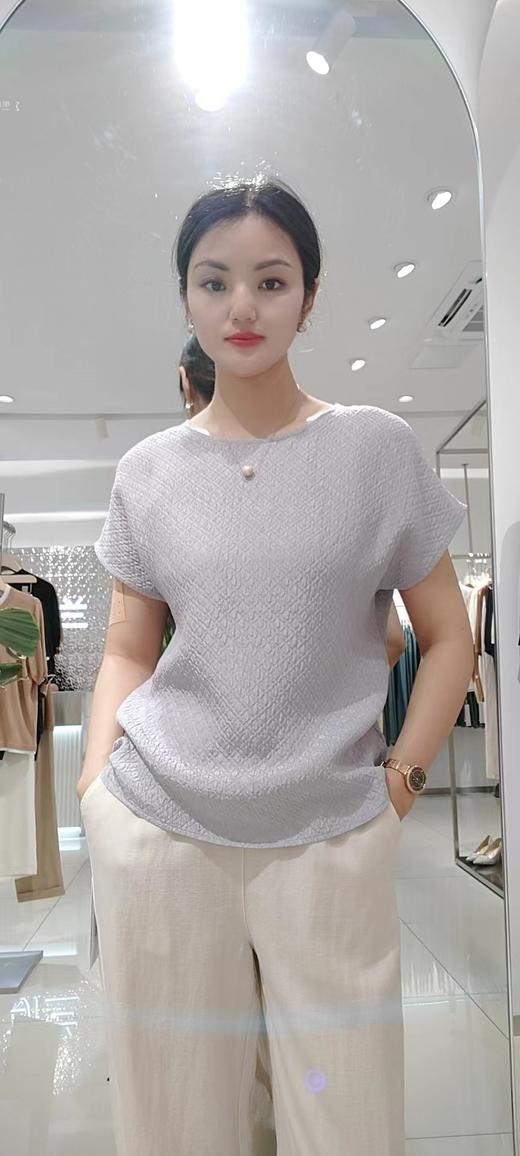 488105三色真丝雕花上衣，粉 黑  蓝 L-4XL 商品图5