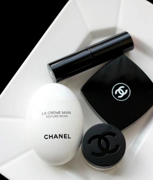 机场税仓新日期清仓税仓100个‼小香鹅蛋抗皱滋 润护手霜 商品图14