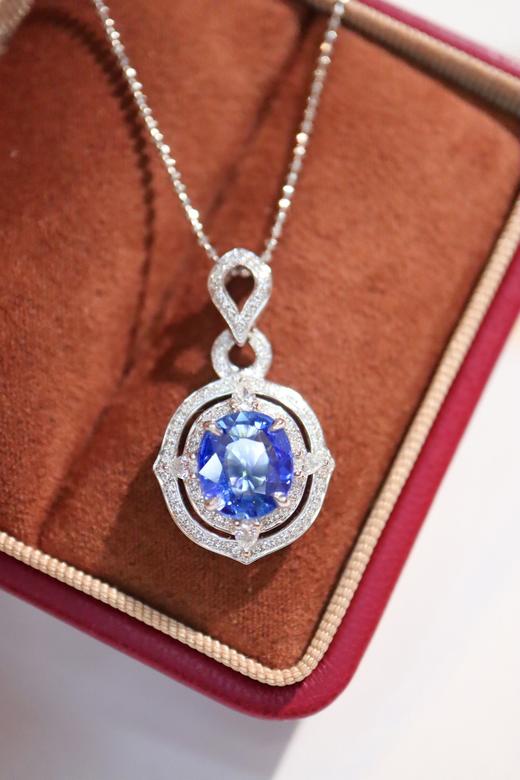 2.01ct 蓝宝石吊坠 商品图7