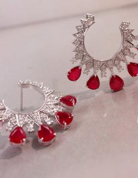 5.48ct 红宝石耳钉