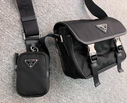 男款斜挎包 商品图2