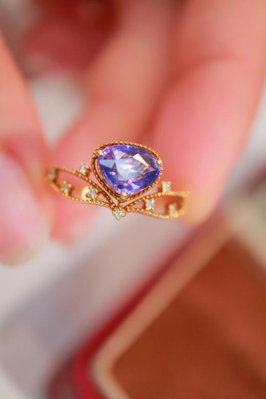 1.05ct 蓝宝石戒指 商品图1