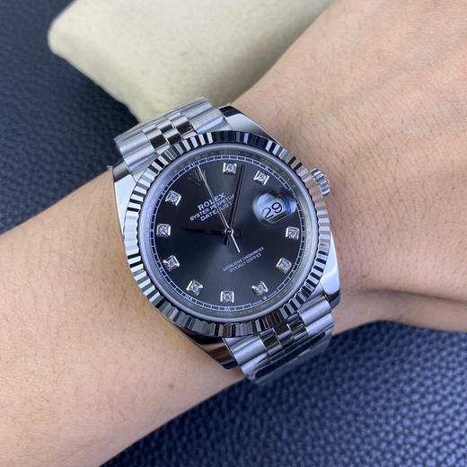 Clean厂 C厂 126334-0006劳力士日志型系列41mm『深灰色盘面稀缺版本』
1:搭载一比一超级3235一体机芯 动力72小时  无卡度机芯装饰 机芯及其稳定❕❕❕ 商品图3