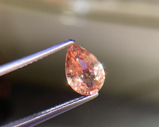 1.54ct 帕帕拉恰裸石 商品图1