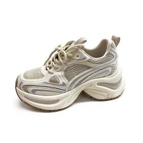 千百度秋季女时尚休闲鞋A24450002