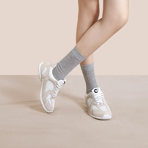 千百度低跟网面鞋女款秋季轻便时尚休闲鞋A24404291 商品图4