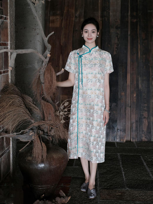 盛唐婧 |烂漫樱花真丝宋锦新中式连衣裙 商品图3