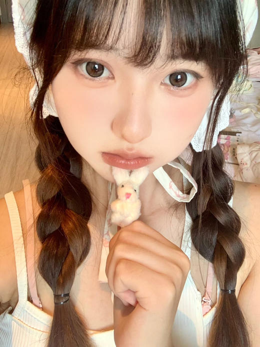 【日抛美瞳】gugucon枕边童话 直径14.4 着色直径13.8 (同品牌多盒更划算，选款色板在详情页内）基弧8.7 含水量50％ 商品图9