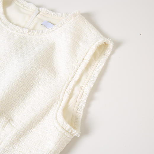 VIMAGE纬漫纪气质千金感修身小香风显瘦无袖露腰连衣裙秋新款V2207808 商品图3