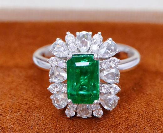 1.48ct 祖母绿戒指 商品图0