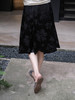微瑕秒杀 |盛唐牡丹 |黑色冠乐绉梅兰竹菊半裙[特价品](特殊商品不退不换) 商品缩略图2