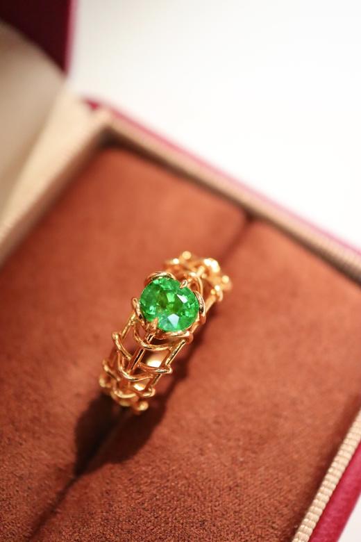 1.155ct 4.0g 沙弗莱戒指 商品图7