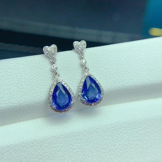 1.76ct 1.59g 蓝宝石耳坠 商品图2
