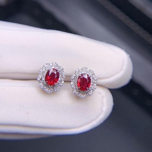 0.98ct 1.38g 红宝石耳钉 商品图3